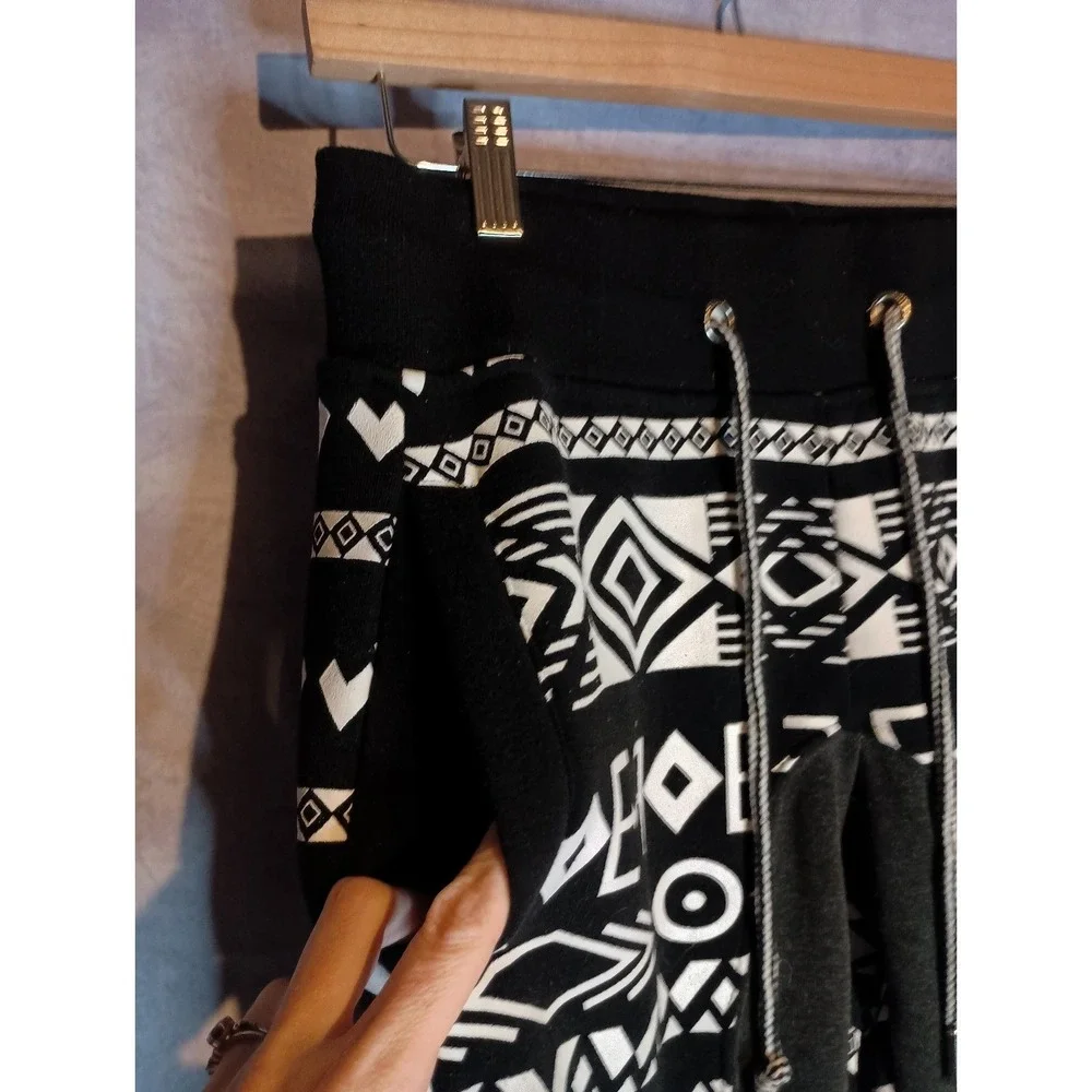 Brooklyn Standard Aztec Nordic Print Jogger Sweatpants Black White Men's Small